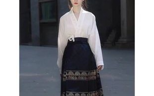 穿搭女汉服现代小说，穿搭女汉服现代小说推荐